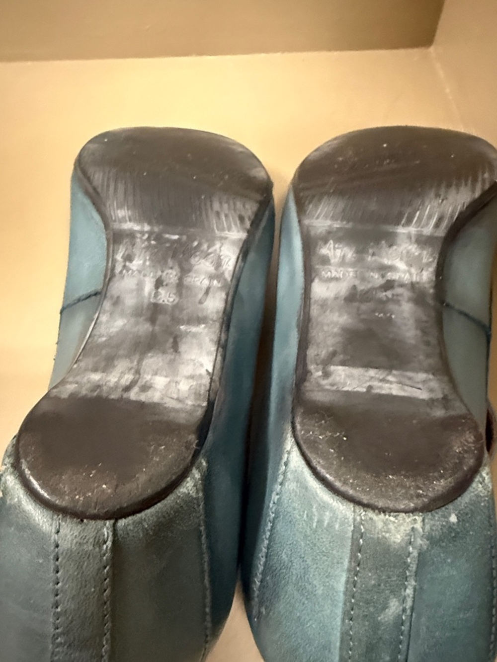Miz Mooz Teal Blue T-Strap Wedge Shoes - Picture 8 of 9